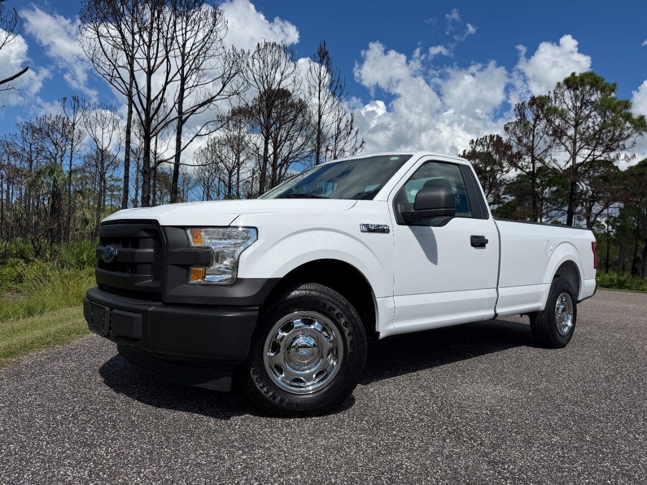 Used 2017 Ford F150 XL RWD image 1