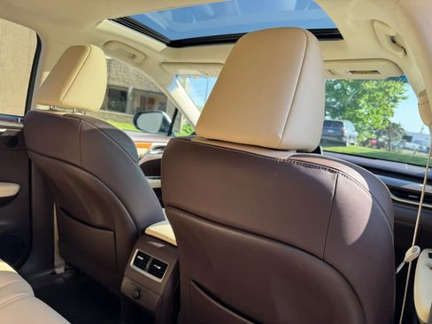 Used 2016 Lexus RX 350 AWD w/ Premium Package image 37