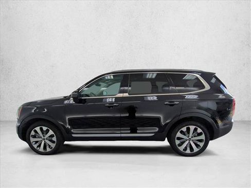 Used 2020 Kia Telluride S FWD image 9