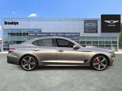 Used 2025 Genesis G70 3.3T Advanced w/ Sport Prestige Package image 2