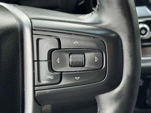 Used 2025 GMC Sierra 1500 SLT AWD/4WD image 22