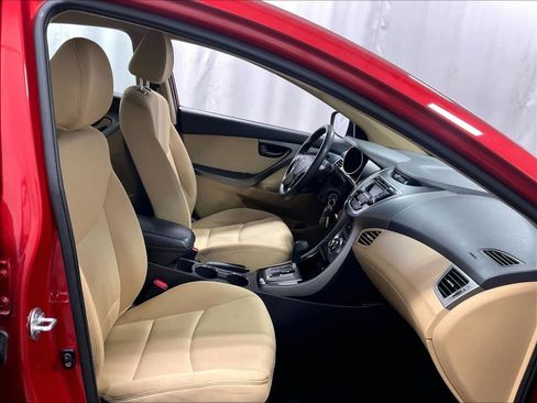 Used 2013 Hyundai Elantra GLS w/ Preferred Pkg image 11