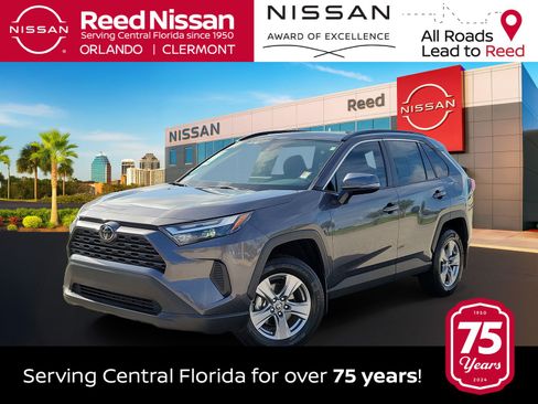 Used 2024 Toyota RAV4 XLE w/ Convenience Package FWD image 1