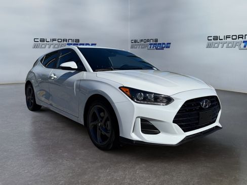Used 2019 Hyundai Veloster 2.0 image 3