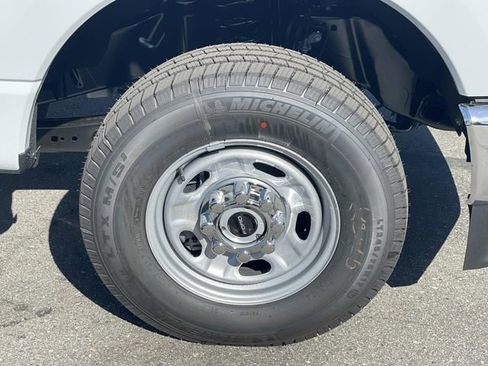 New 2026 Ford F350 XL w/ XL Chrome Package AWD/4WD image 33