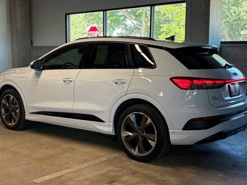Used 2024 Audi Q4 e-tron Premium Plus w/ Premium Plus AWD/4WD image 3