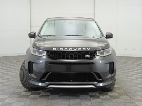 Used 2025 Land Rover Discovery Sport S image 2