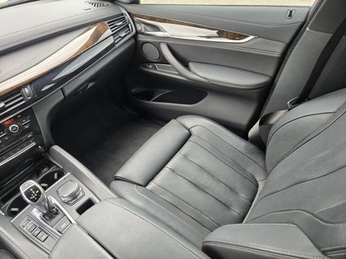 Used 2019 BMW X6 xDrive35i w/ M Sport Package AWD/4WD image 47