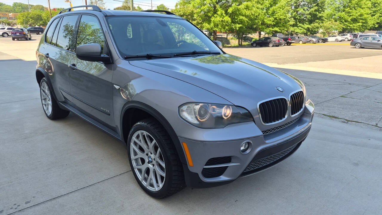 Used 2011 BMW X5 xDrive35i AWD/4WD image 9