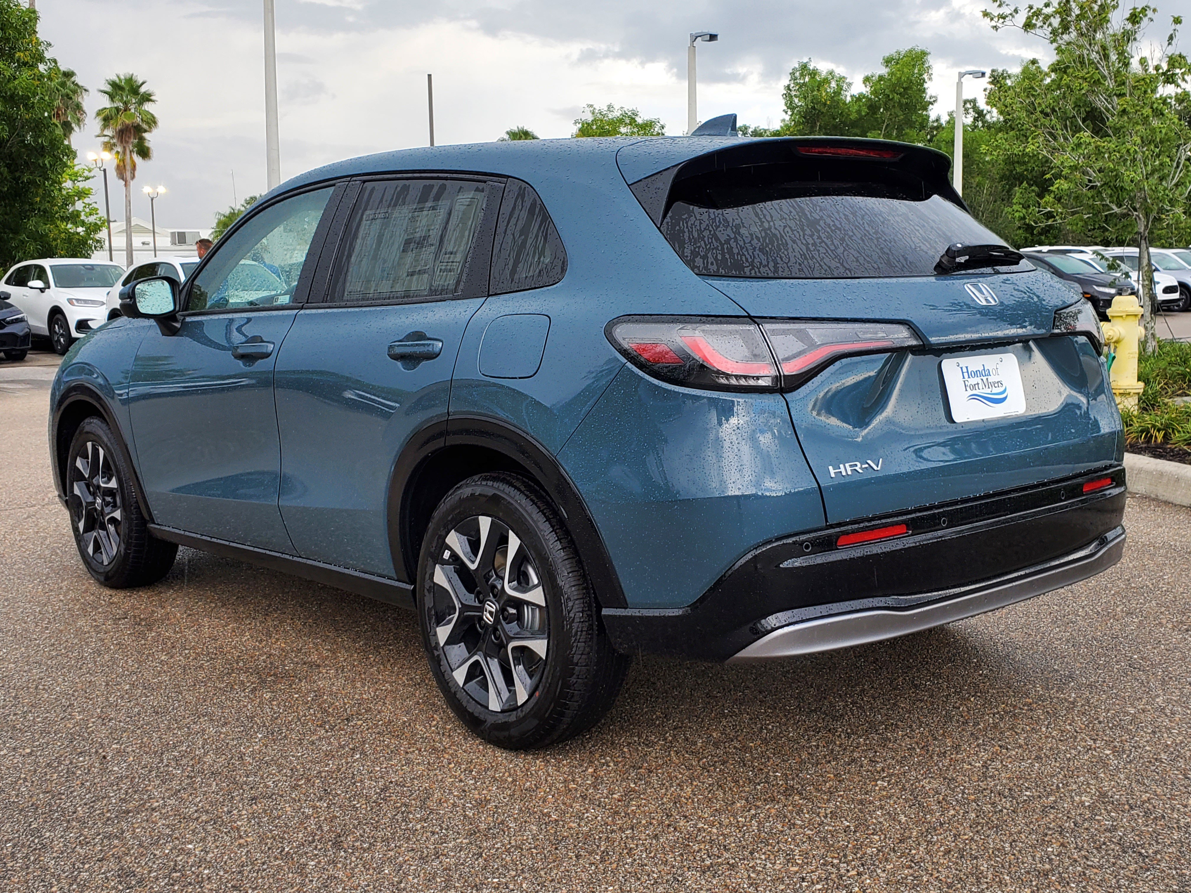 New 2027 Honda HR-V EX-L image 5