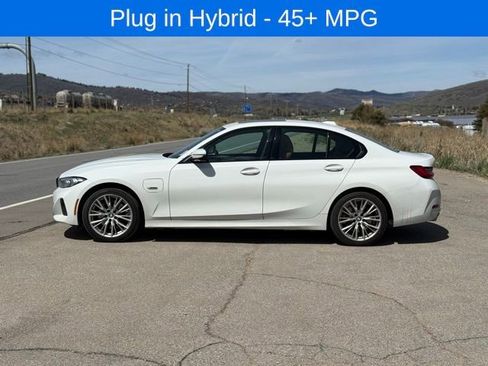 Used 2023 BMW 330e xDrive w/ Driving Assistance Package AWD/4WD image 2