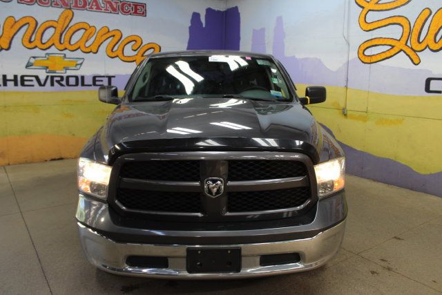 Used 2019 RAM 1500 Classic SLT AWD/4WD image 3