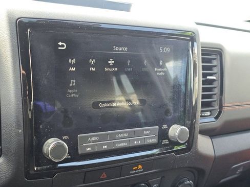 Used 2022 Nissan Frontier PRO-4X AWD/4WD image 6