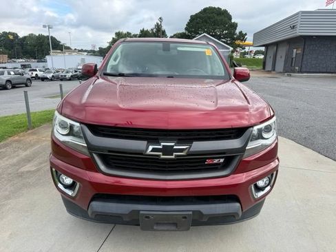 Used 2018 Chevrolet Colorado Z71 AWD/4WD image 3