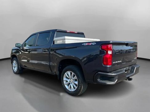 Used 2023 Chevrolet Silverado 1500 Custom AWD/4WD image 13