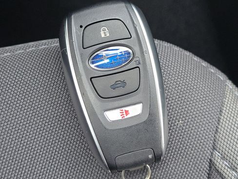 Certified 2025 Subaru Crosstrek 2.5i Premium image 27