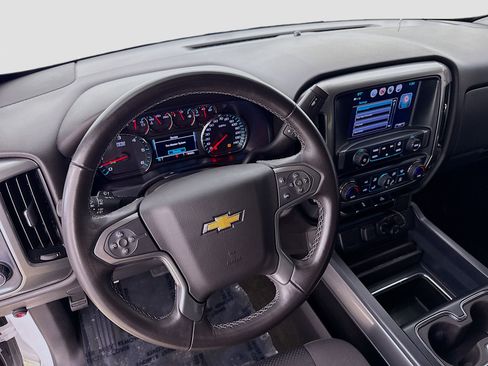 Used 2018 Chevrolet Silverado 1500 LT w/ All Star Edition image 9