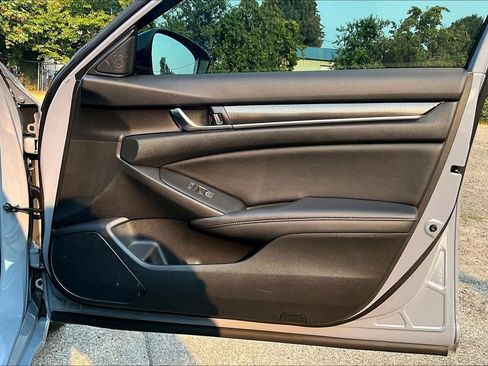 Used 2021 Honda Accord Sport Special Edition image 23