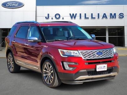 Used 2017 Ford Explorer Platinum