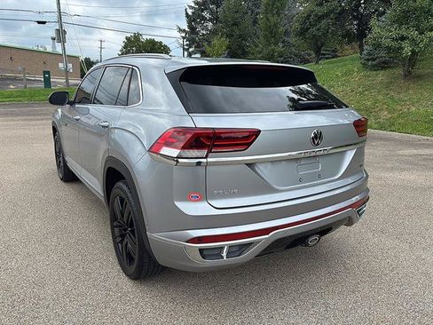 Used 2021 Volkswagen Atlas Cross Sport SEL Premium R-Line AWD/4WD image 2