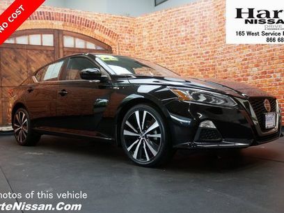 Used 2022 Nissan Altima 2.5 SR