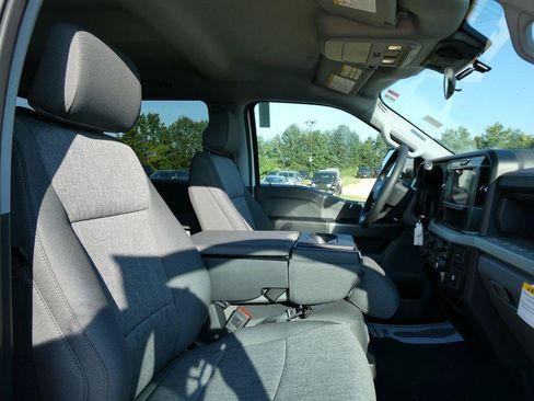 New 2026 Ford F250 XL w/ STX Appearance Package AWD/4WD image 11