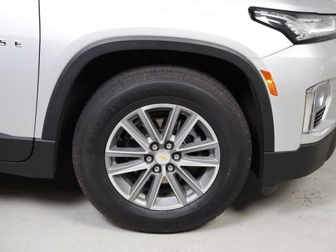 Used 2022 Chevrolet Traverse LT AWD/4WD image 5