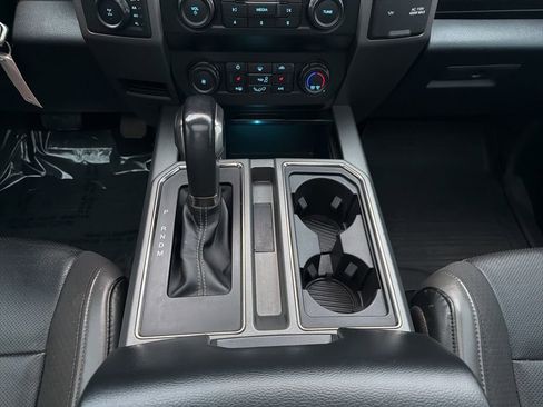 Used 2019 Ford F150 Raptor w/ Equipment Group 801A Mid image 29