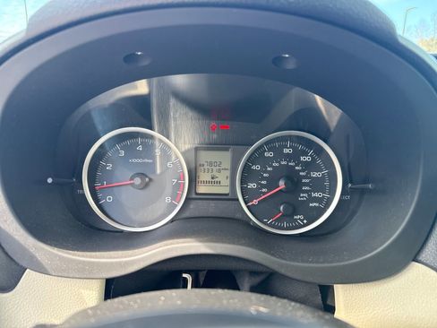 Used 2014 Subaru Crosstrek 2.0i Premium image 19