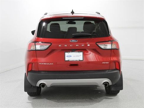 Certified 2022 Ford Escape Titanium w/ Titanium Elite Package image 20