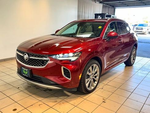 Certified 2022 Buick Envision Avenir w/ Technology Package II AWD/4WD image 17