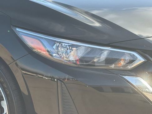 Used 2024 Nissan Sentra SV FWD image 28