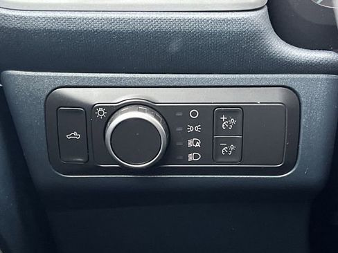 Used 2022 Ford Maverick XL image 19