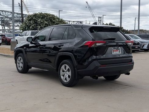 Used 2024 Toyota RAV4 LE FWD image 8