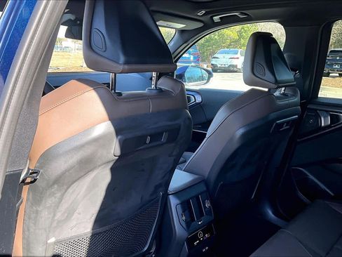 Used 2026 BMW X3 xDrive30 w/ Premium Package image 22