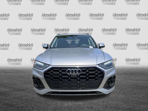 Certified 2023 Audi Q5 2.0T Premium Plus w/ Premium Plus Package AWD/4WD image 3