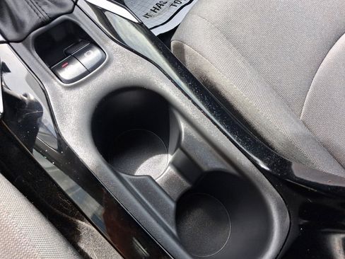 Used 2022 Toyota Corolla LE FWD image 20