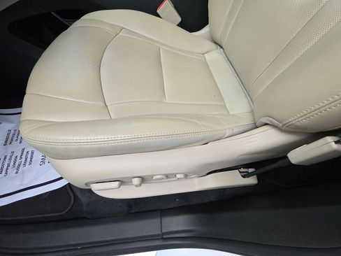 Used 2021 Buick Enclave Premium w/ Sun and Sites Package image 12