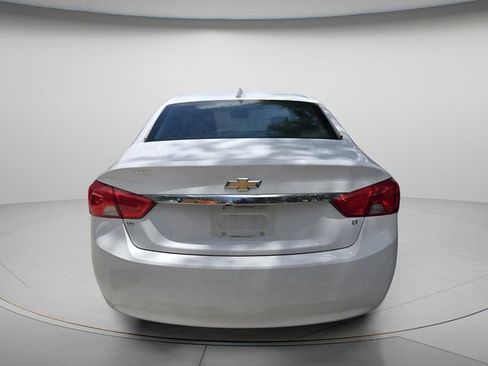 Used 2020 Chevrolet Impala LT w/ LT Convenience Package image 5