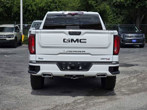 Used 2024 GMC Sierra 1500 AT4 w/ Technology Package AWD/4WD image 6