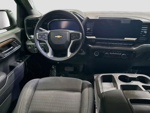 Used 2023 Chevrolet Silverado 1500 LT AWD/4WD image 23