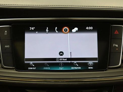Used 2018 Buick Enclave Essence AWD/4WD image 20