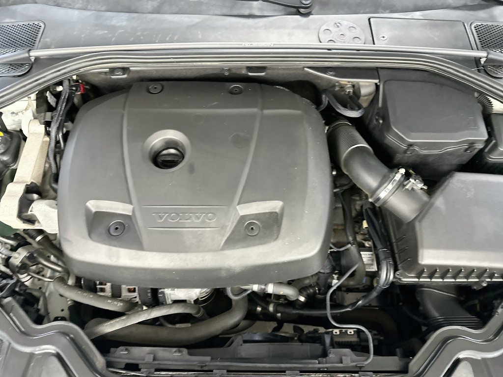 Used 2016 Volvo S60 T5 Premier w/ Convenience Package FWD image 32