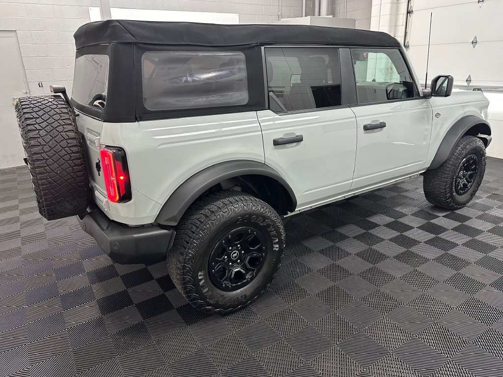 Used 2023 Ford Bronco Wildtrak AWD/4WD image 11