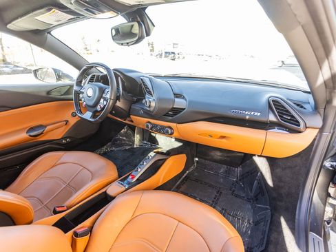 Used 2017 Ferrari 488 GTB image 23