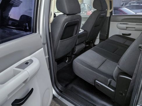 Used 2012 Chevrolet Silverado 3500 W/T w/ LPO, Protection Package image 16