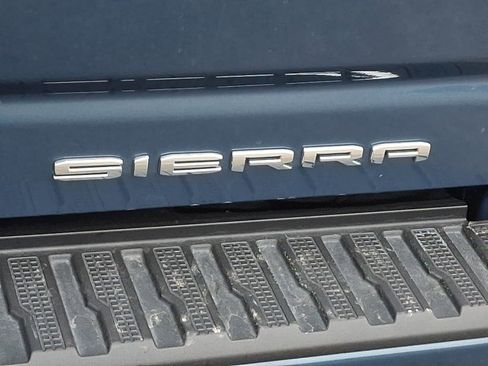 Used 2024 GMC Sierra 3500 Denali Ultimate image 29