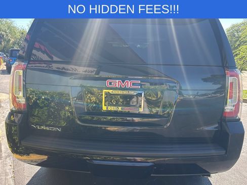Used 2018 GMC Yukon SLT w/ Premium Edition RWD image 5