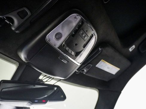 Used 2022 Dodge Charger SRT Hellcat w/ Harman/Kardon Audio Group image 26