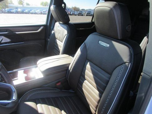 New 2026 GMC Acadia Denali Ultimate FWD image 13